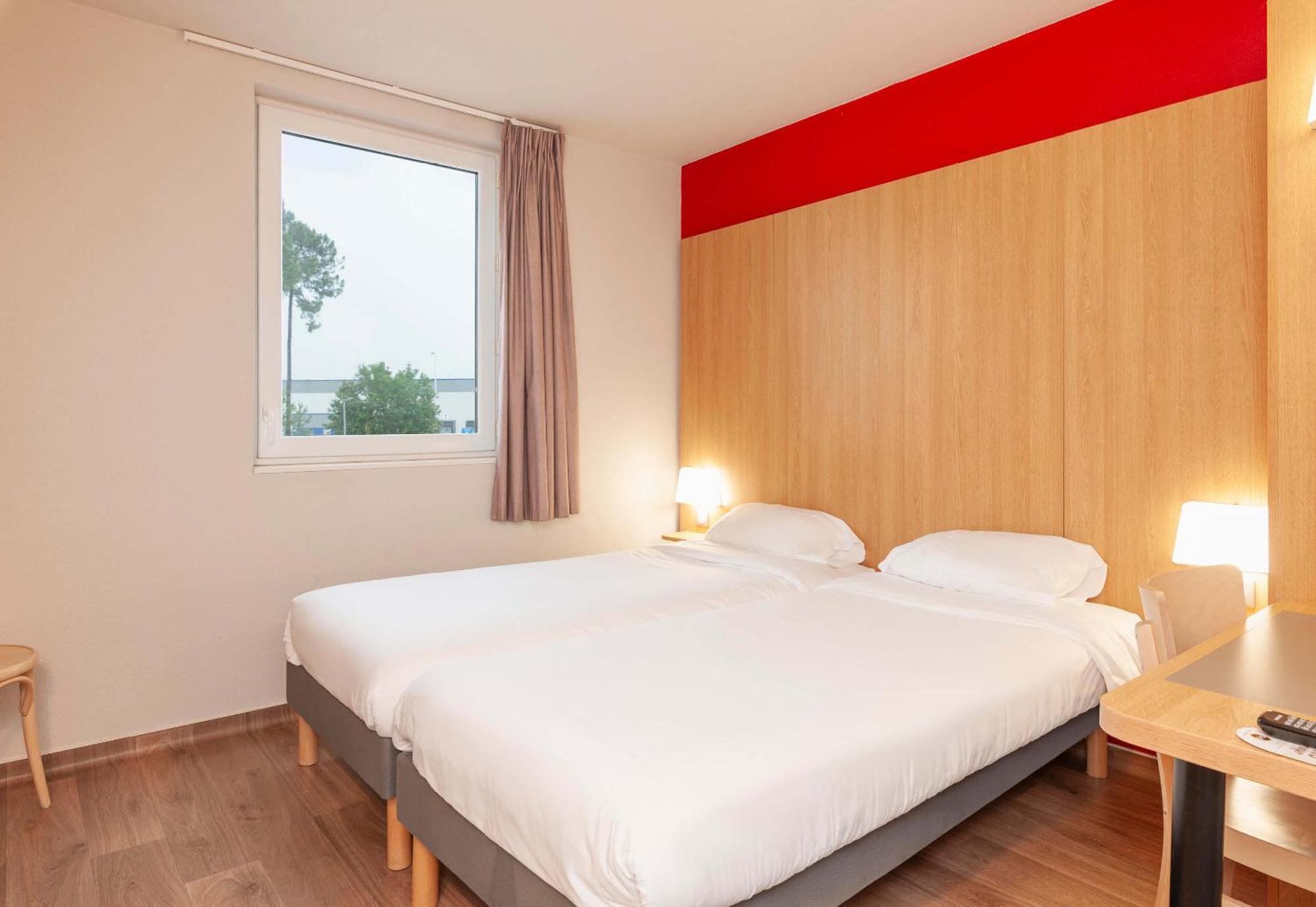 B&B Hotel Mont-De-Marsan Saint-Avit  Екстер'єр фото