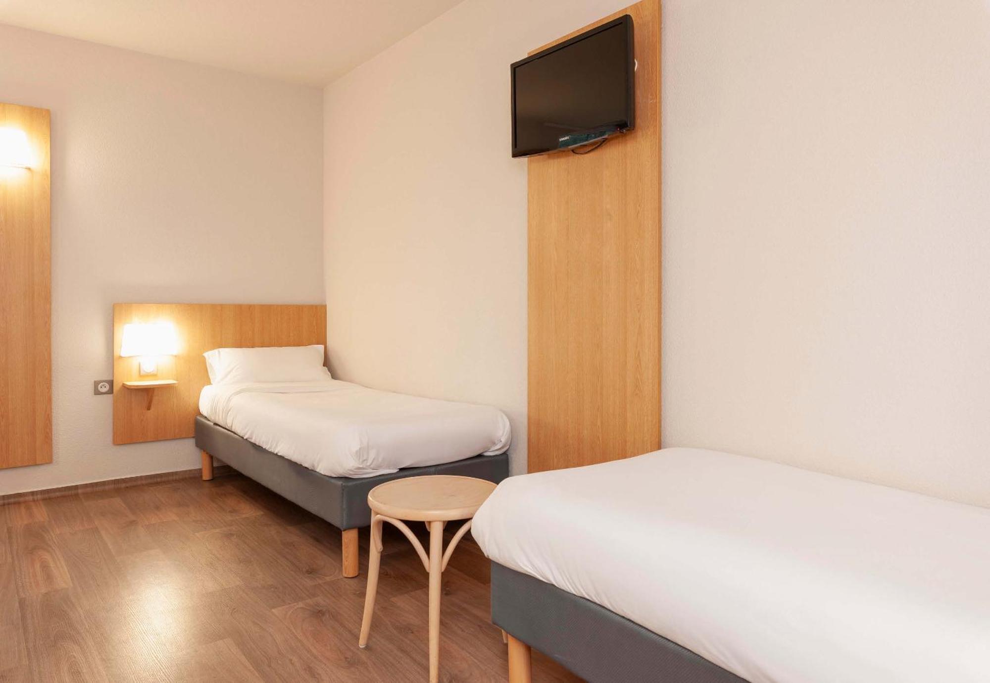 B&B Hotel Mont-De-Marsan Saint-Avit  Екстер'єр фото