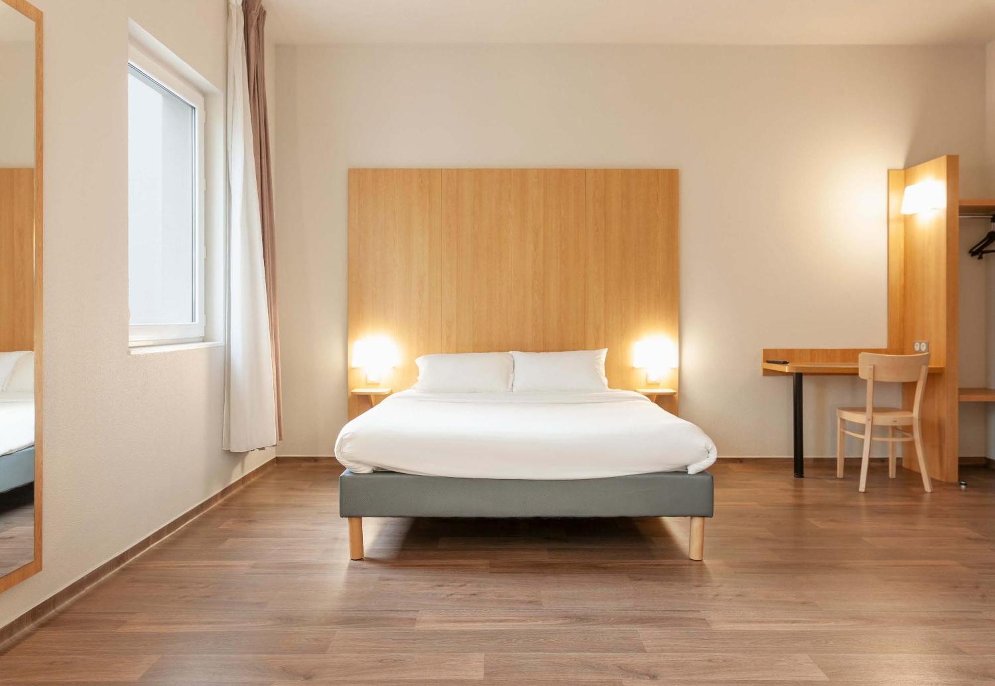 B&B Hotel Mont-De-Marsan Saint-Avit  Екстер'єр фото