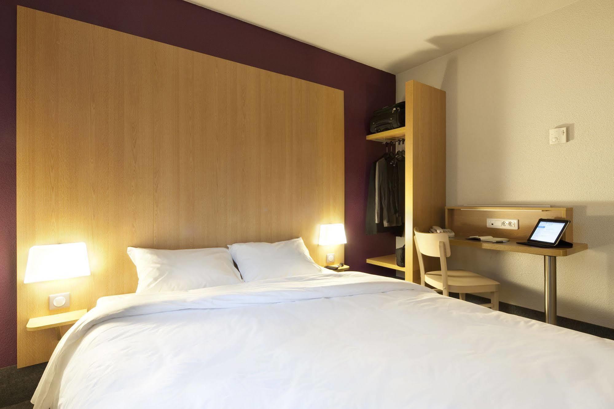 B&B Hotel Mont-De-Marsan Saint-Avit  Екстер'єр фото