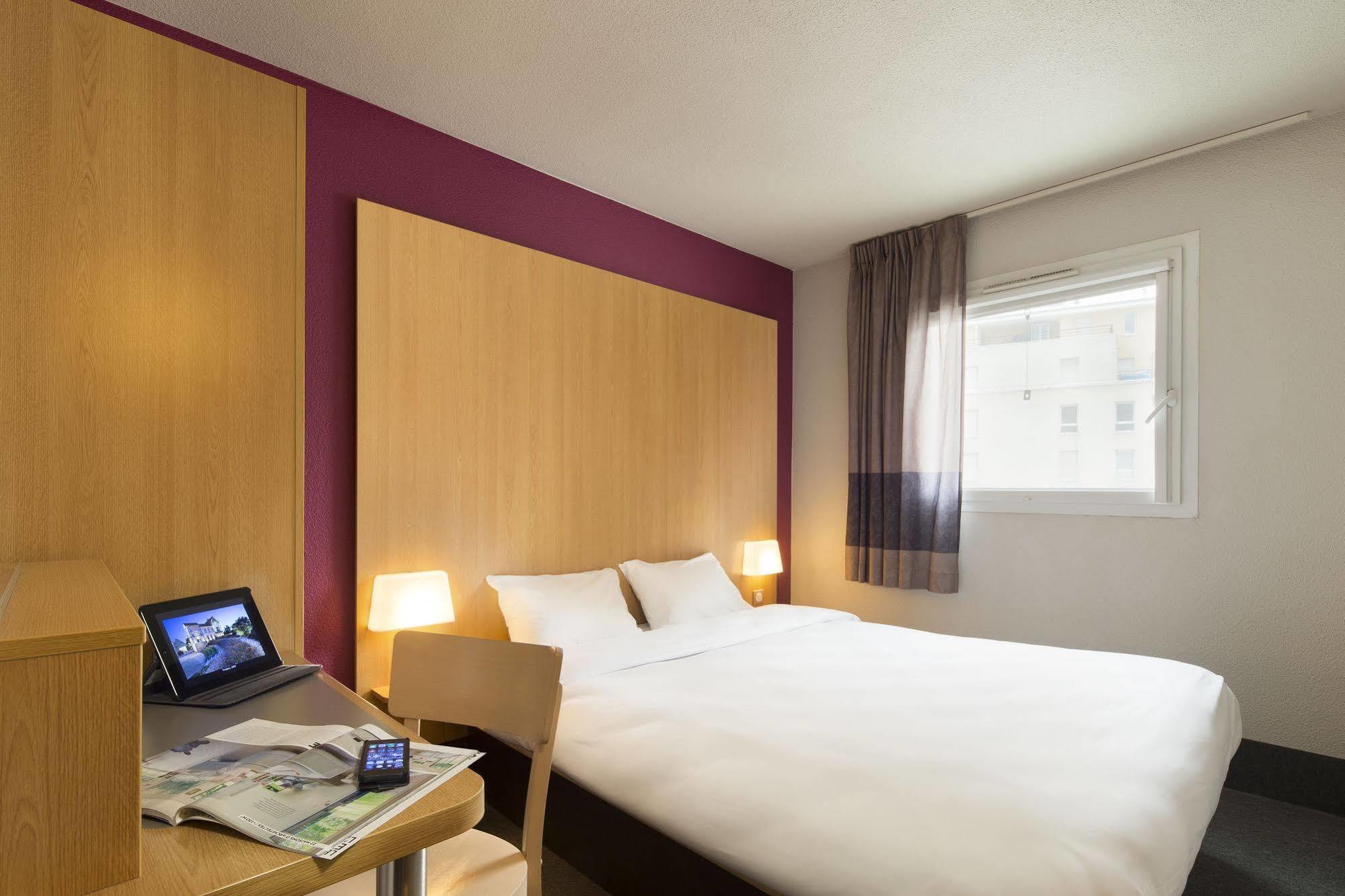 B&B Hotel Mont-De-Marsan Saint-Avit  Екстер'єр фото